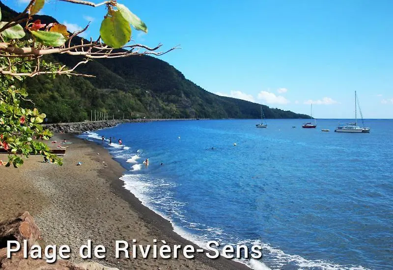 Le Colibri, Vue Exceptionnelle Sur La Soufriere Apartman Basse-Terre